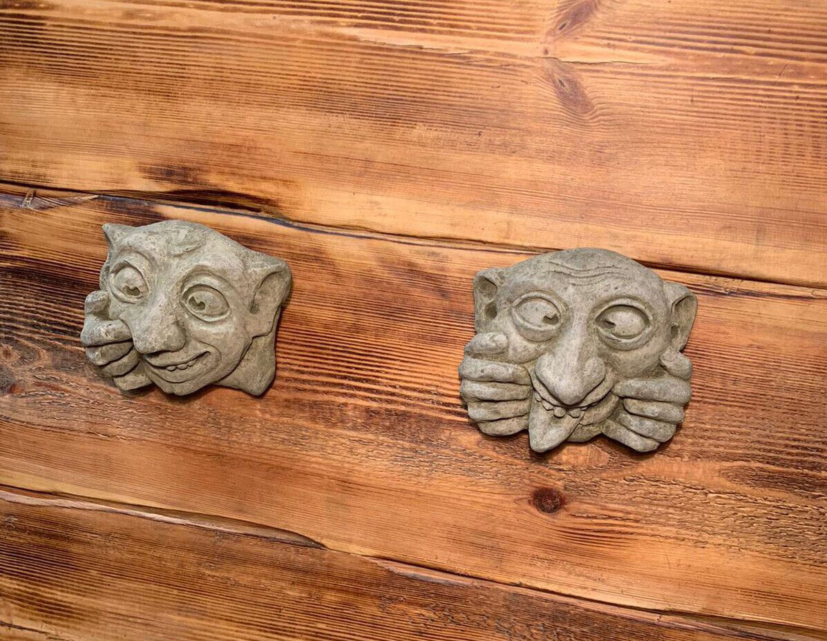 STONE GARDEN PAIR OF GARGOYLE GOTHIC WALL HANGING PLAQUE PLAQUES ORNAMENT