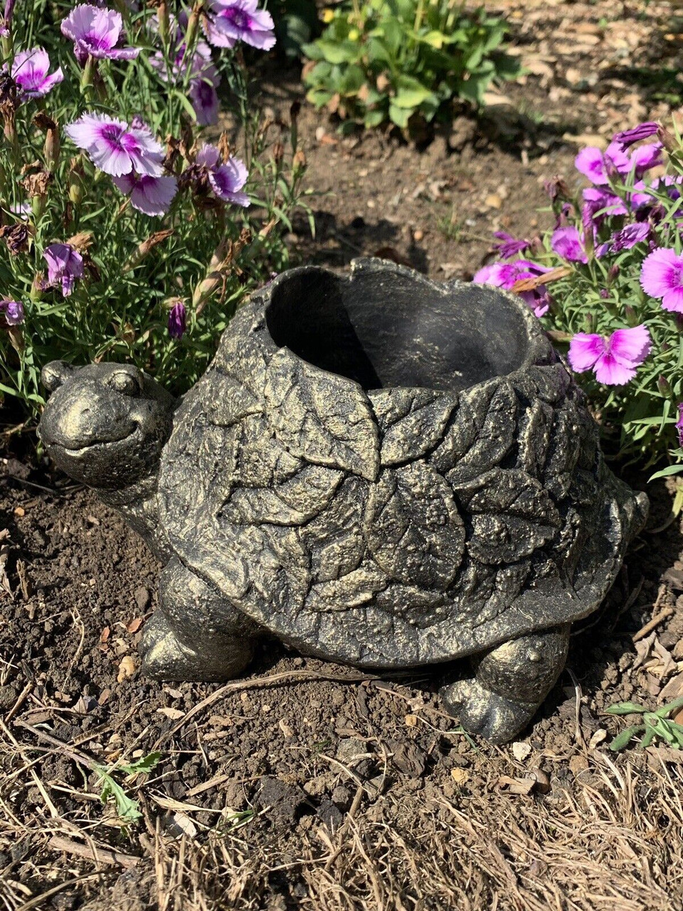 STONE GARDEN TORTOISE LEAF DETAIL PLANTER PLANT POT GOLD GIFT CONCRETE ORNAMENT