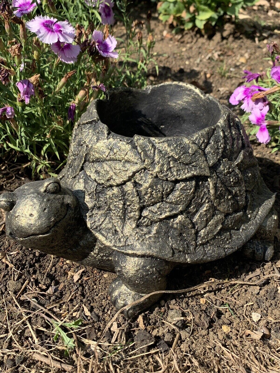 STONE GARDEN TORTOISE LEAF DETAIL PLANTER PLANT POT GOLD GIFT CONCRETE ORNAMENT