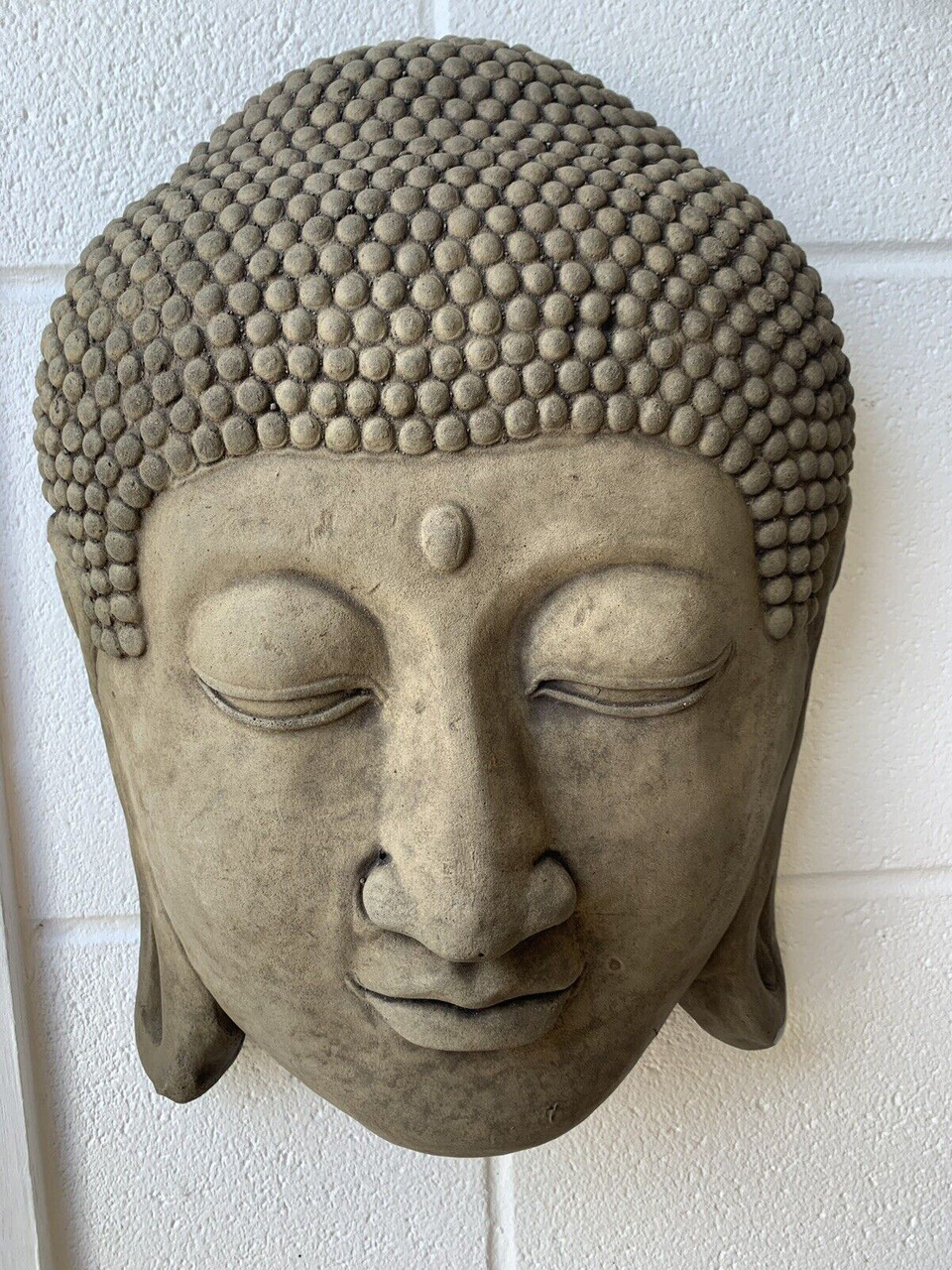 STONE GARDEN BEAUTIFUL LOTUS BUDDHA FACE WALL HEAD PLAQUE / HANGING ORNAMENT