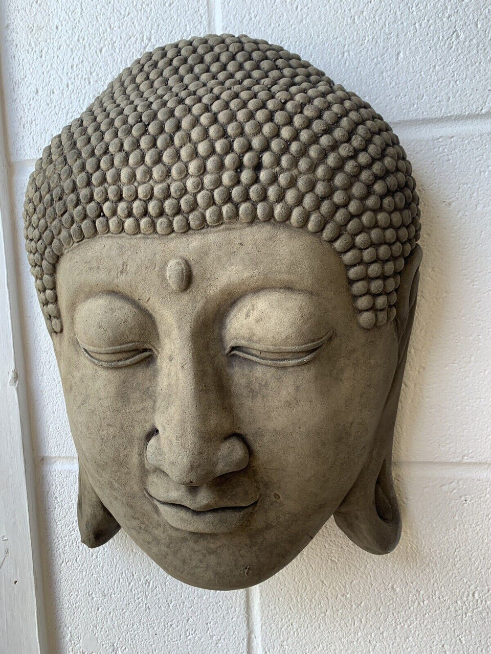 STONE GARDEN BEAUTIFUL LOTUS BUDDHA FACE WALL HEAD PLAQUE / HANGING ORNAMENT