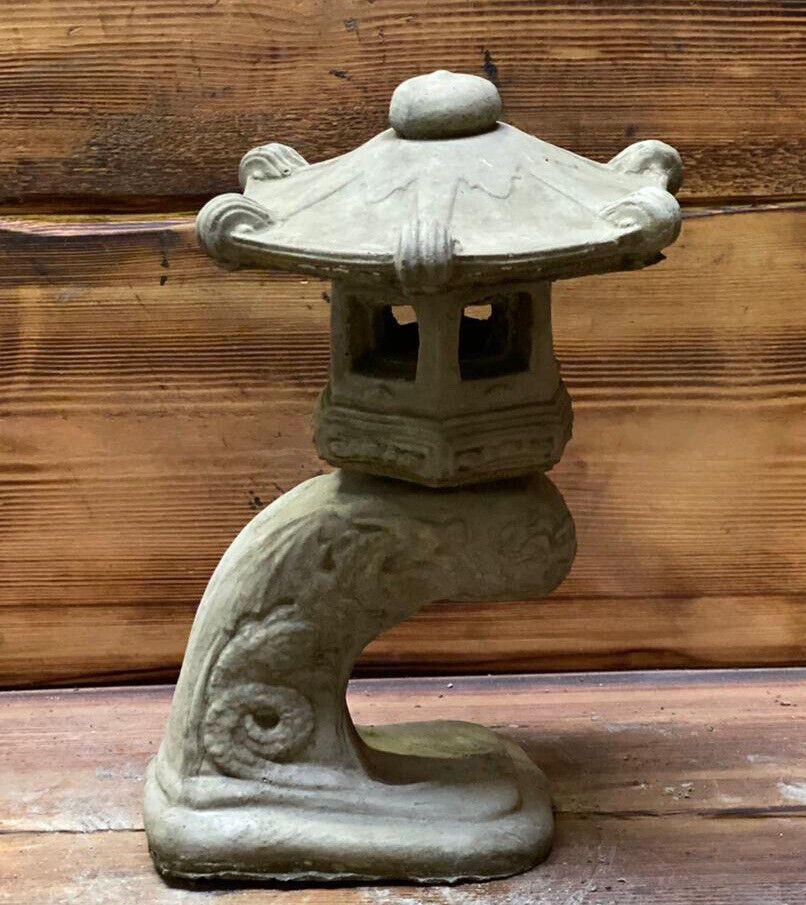 STONE GARDEN DETAILED SMALL JAPANESE PAGODA HAND CAST STONE ORNAMENT GIFT