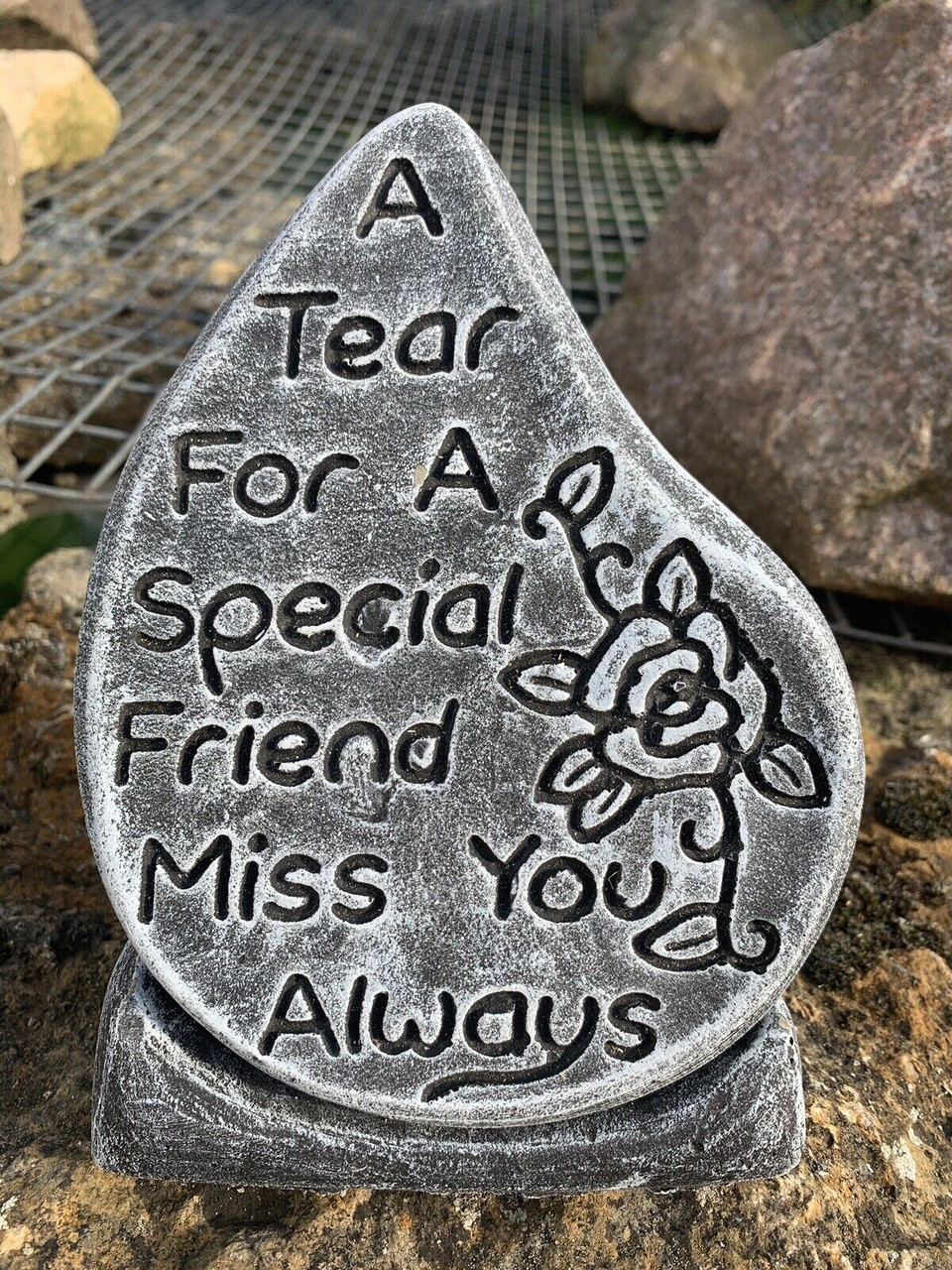 STONE GARDEN SPECIAL FRIEND TEAR DROP MEMORIAL PLAQUE CONCRETE ORNAMENT