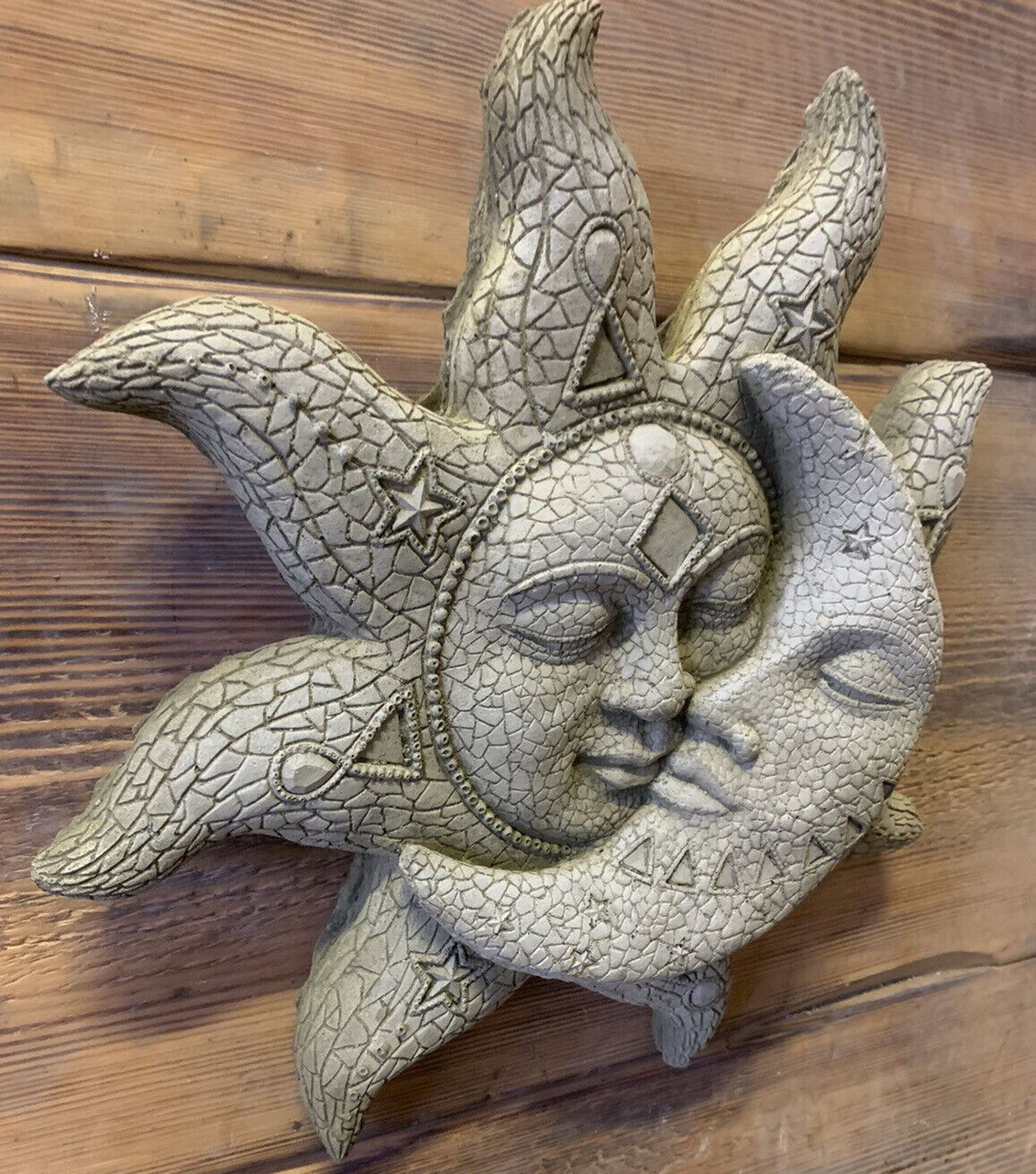 STONE GARDEN SUN/MOON FACE WALL PLAQUE HANGING ORNAMENT