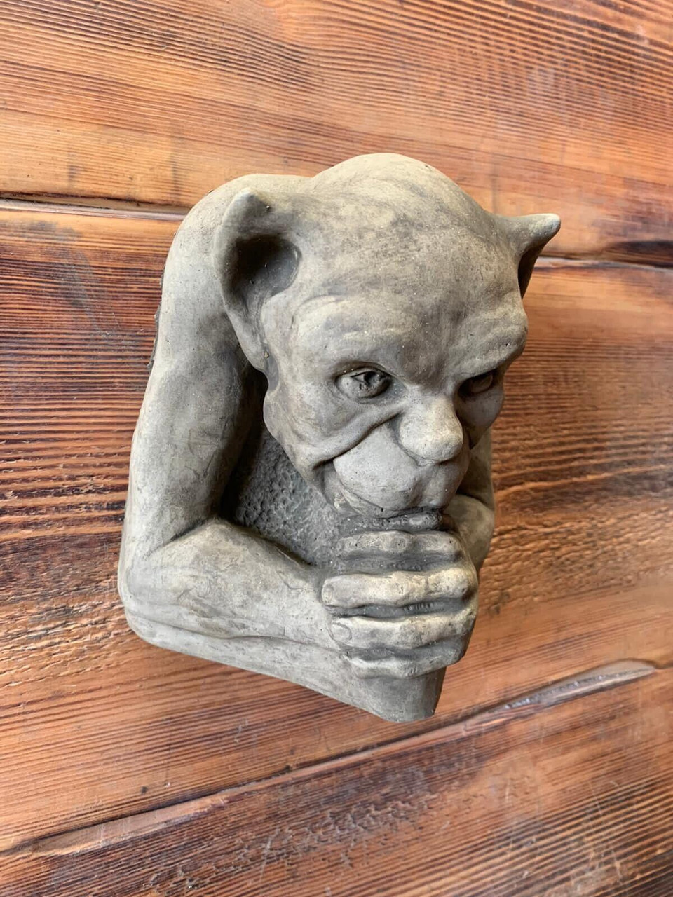 STONE GARDEN GARGOYLE GREMLIN WALL PLAQUE HANGER ORNAMENT