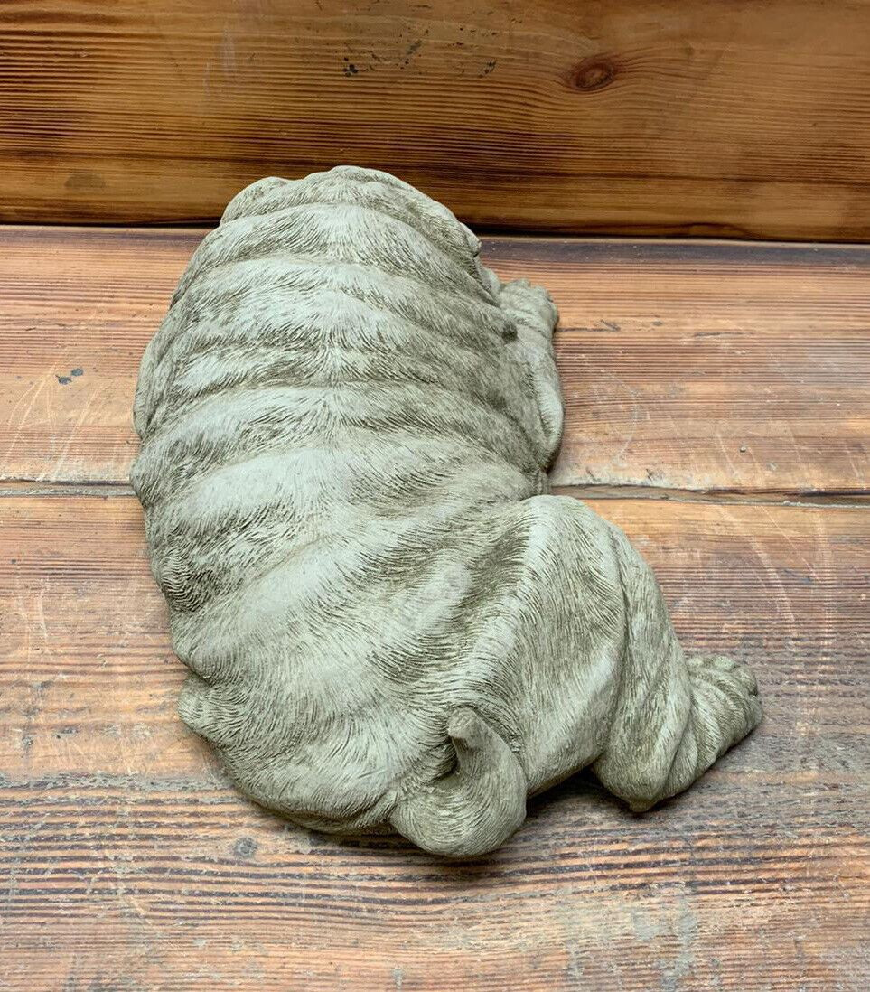 STONE GARDEN LAYING SHAR-PEI PUG DOG DETAILED CUTE GIFT CONCRETE ORNAMENT