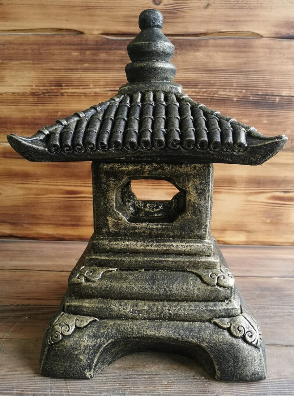 STONE GARDEN DETAILED SQUARE JAPANESE PAGODA HAND CAST STONE GOLD ORNAMENT GIFT