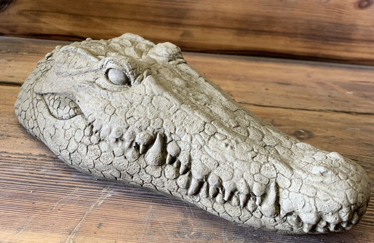 STONE GARDEN CROCODILE ALLIGATOR HEAD DETAILED GIFT CONCRETE ORNAMENT