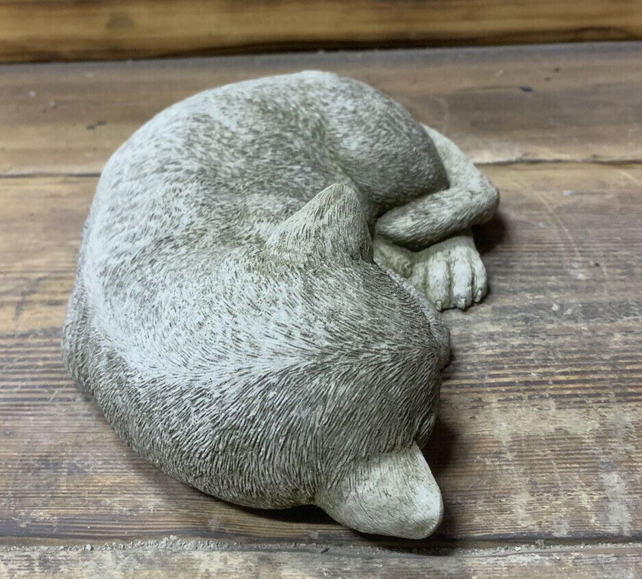 STONE GARDEN LYING SLEEPING CAT KITTEN ORNAMENT MEMORIAL STATUE ORNAMENT