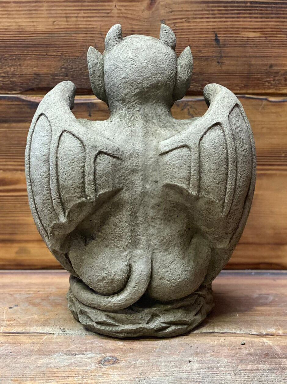 STONE GARDEN GARGOYLE GOBLIN DEVIL GREMLIN WINGED GOTHIC STATUE ORNAMENT