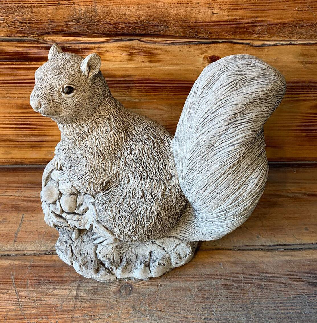 STONE GARDEN LARGE SQUIRREL WITH BASKET STATUE ORNAMENT