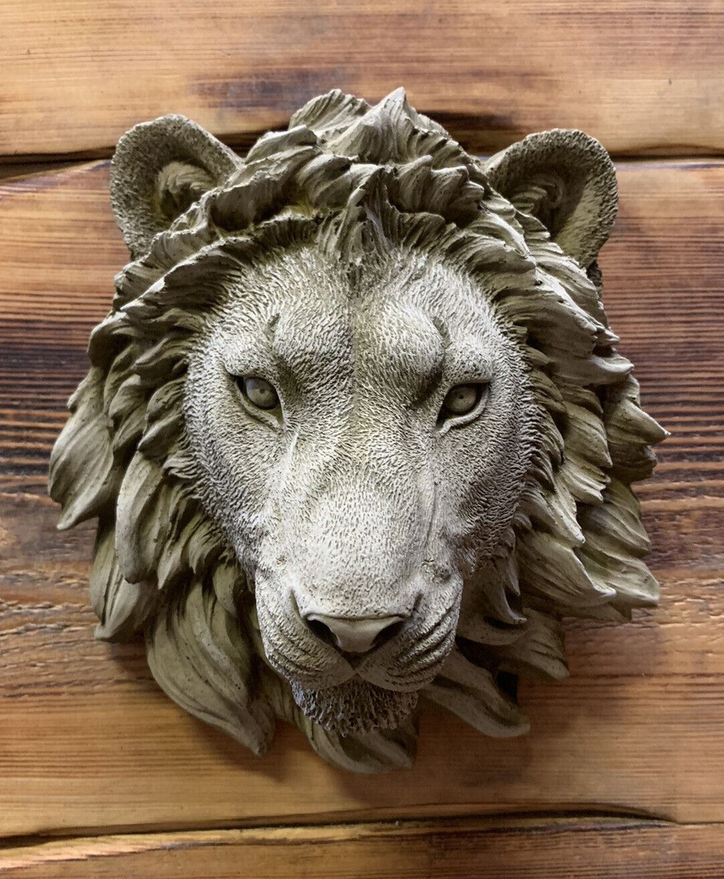 STONE GARDEN SMALL NATURAL DETAILED LION HEAD WALL HANGING PLAQUE ORNAMENT