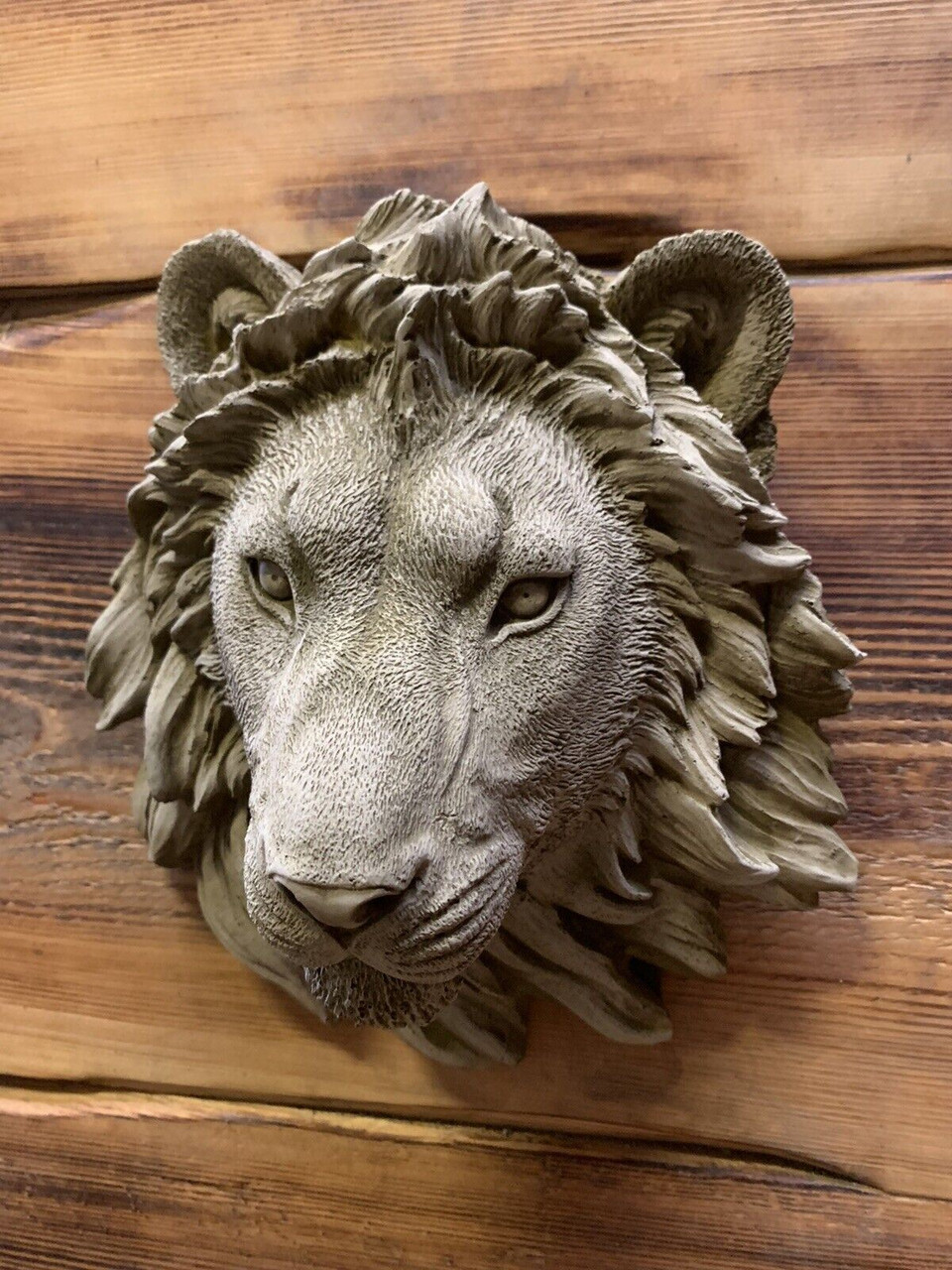 STONE GARDEN SMALL NATURAL DETAILED LION HEAD WALL HANGING PLAQUE ORNAMENT