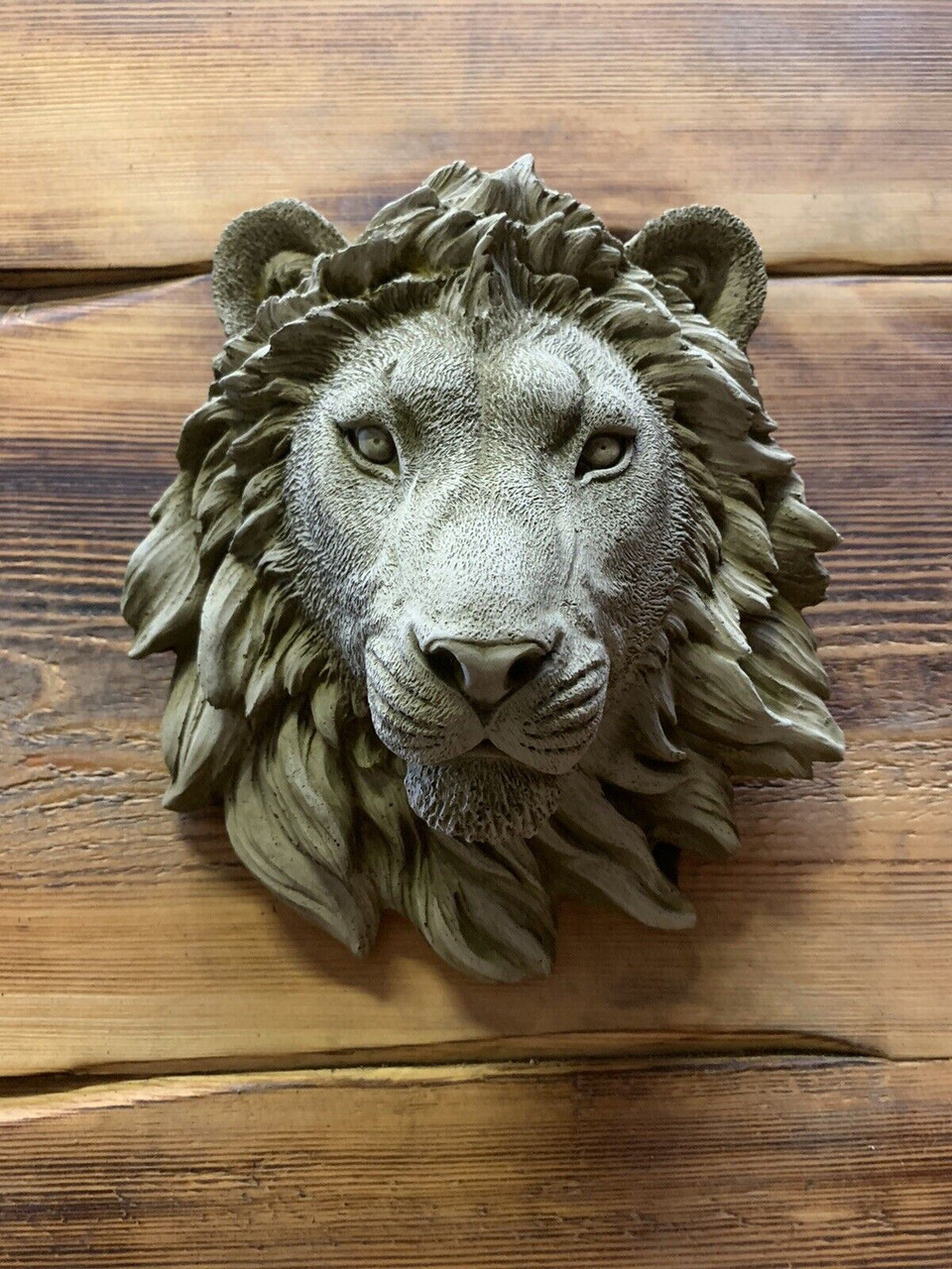 STONE GARDEN SMALL NATURAL DETAILED LION HEAD WALL HANGING PLAQUE ORNAMENT