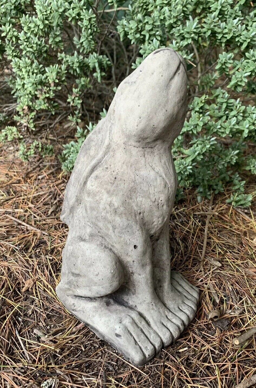 STONE GARDEN SMALL RUSTIC MOON GAZING HARE ORNAMENT