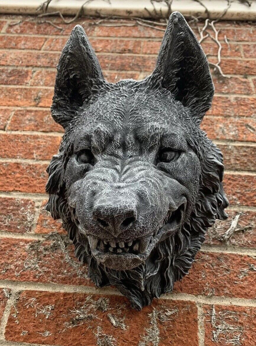 STONE GARDEN LARGE DETAILED WOLF HEAD WALL HANGING PLAQUE ORNAMENT