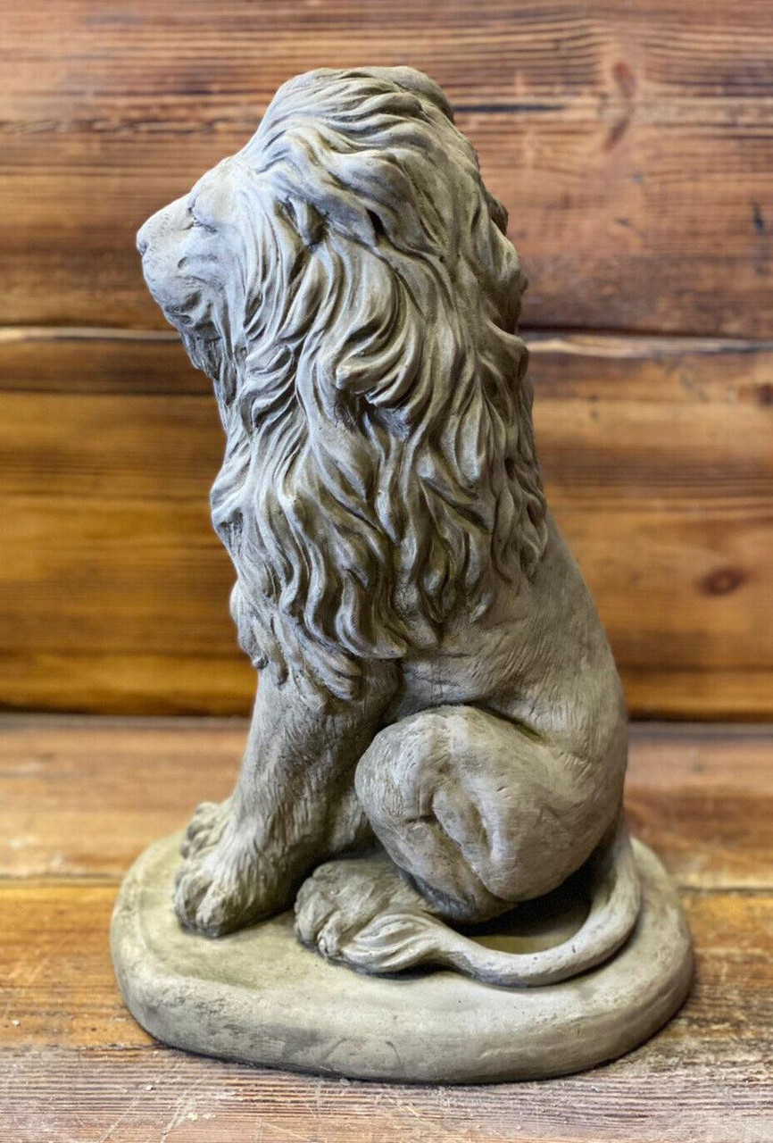 STONE GARDEN PROUD LION ON BASE STATUE PILLAR CAP DETAILED GIFT ORNAMENT