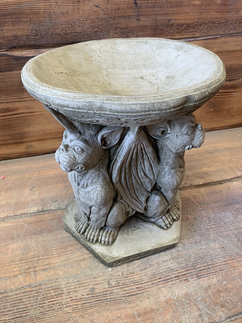 STONE GARDEN GARGOYLE BIRD BATH FEEDER GREMLIN WINGED GOTHIC STATUE ORNAMENT