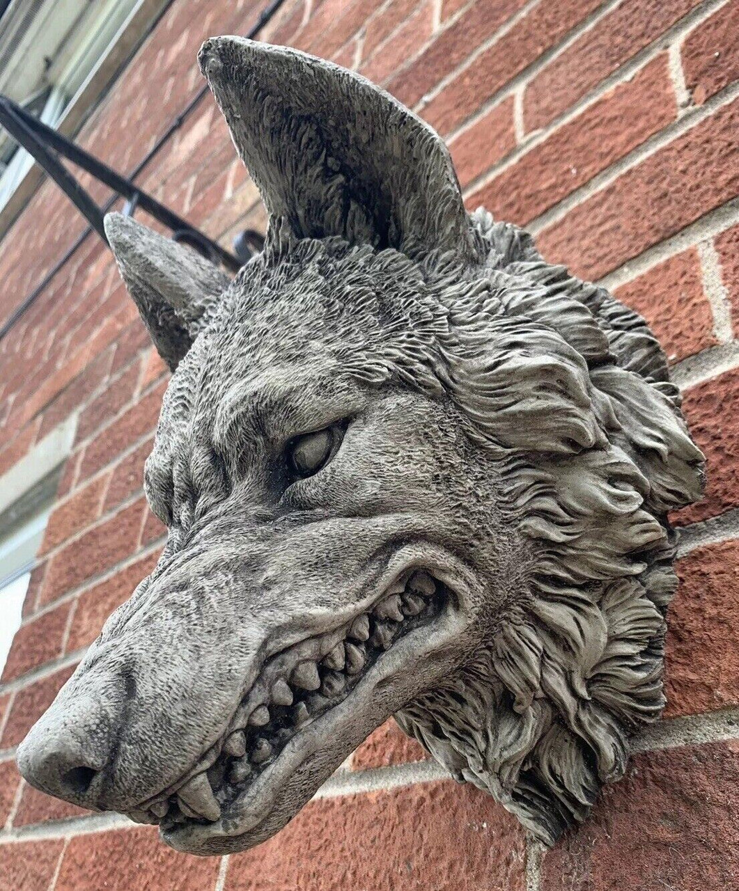 STONE GARDEN LARGE NATURAL DETAILED WOLF HEAD WALL HANGING PLAQUE ORNAMENT