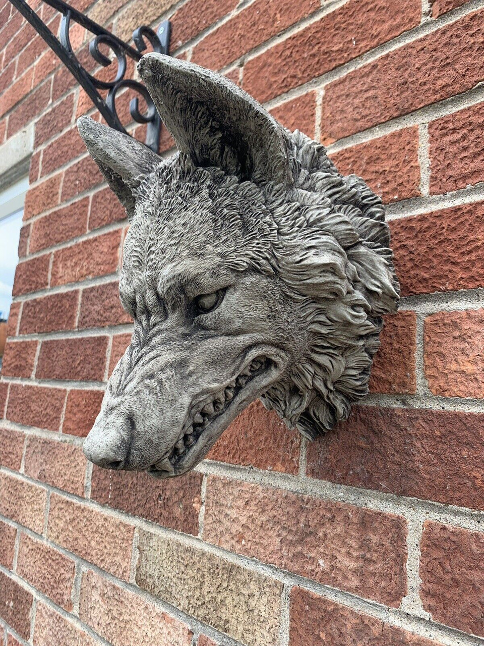 STONE GARDEN LARGE NATURAL DETAILED WOLF HEAD WALL HANGING PLAQUE ORNAMENT