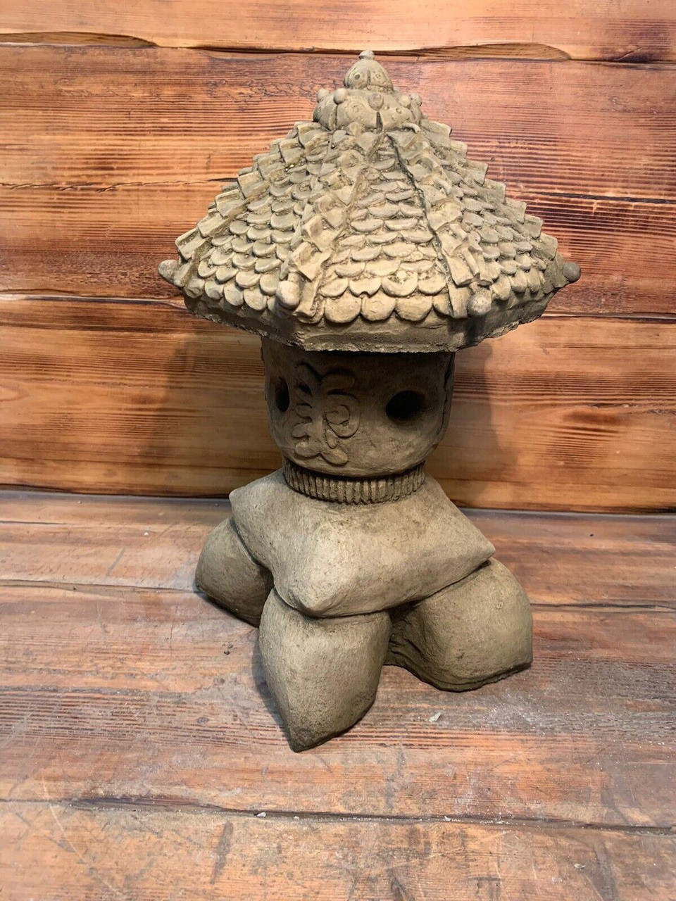 STONE GARDEN DETAILED JAPANESE PAGODA HAND CAST STONE ORNAMENT GIFT