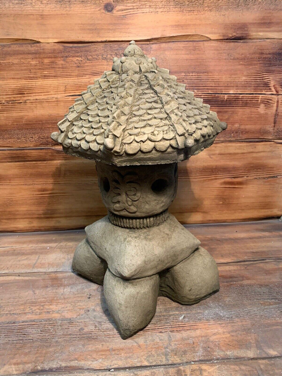 STONE GARDEN DETAILED JAPANESE PAGODA HAND CAST STONE ORNAMENT GIFT