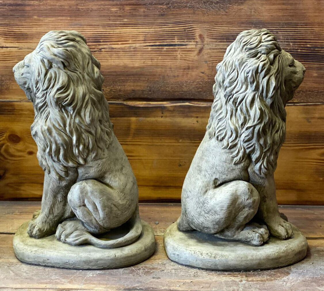 STONE GARDEN PAIR OF PROUD LION ON BASE STATUE PILLAR CAP DETAILED GIFT ORNAMENT