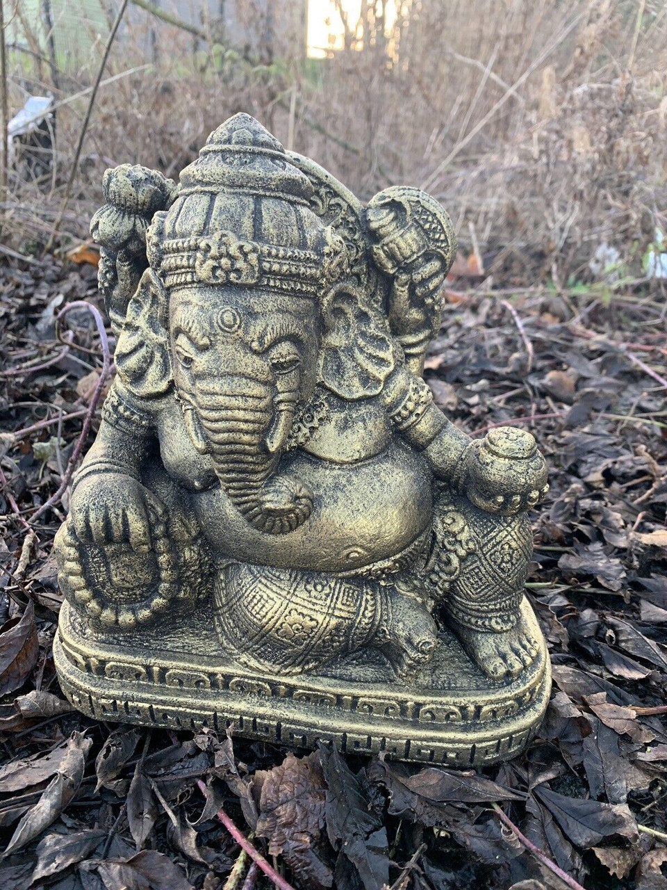 STONE GARDEN LAYING RECLINING GOLD GANESH ELEPHANT GOD BUDDHA STATUE ORNAMENT