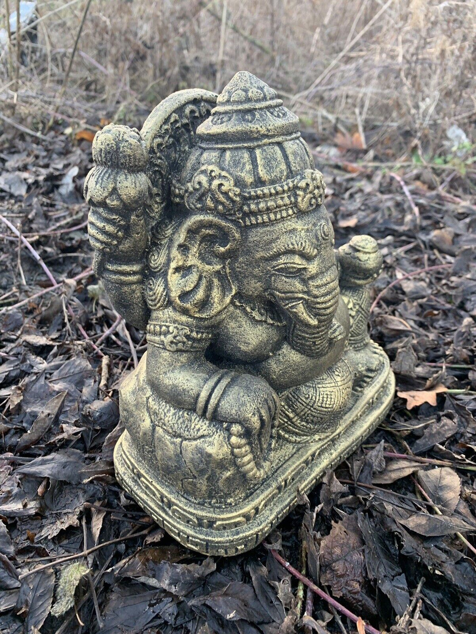 STONE GARDEN LAYING RECLINING GOLD GANESH ELEPHANT GOD BUDDHA STATUE ORNAMENT