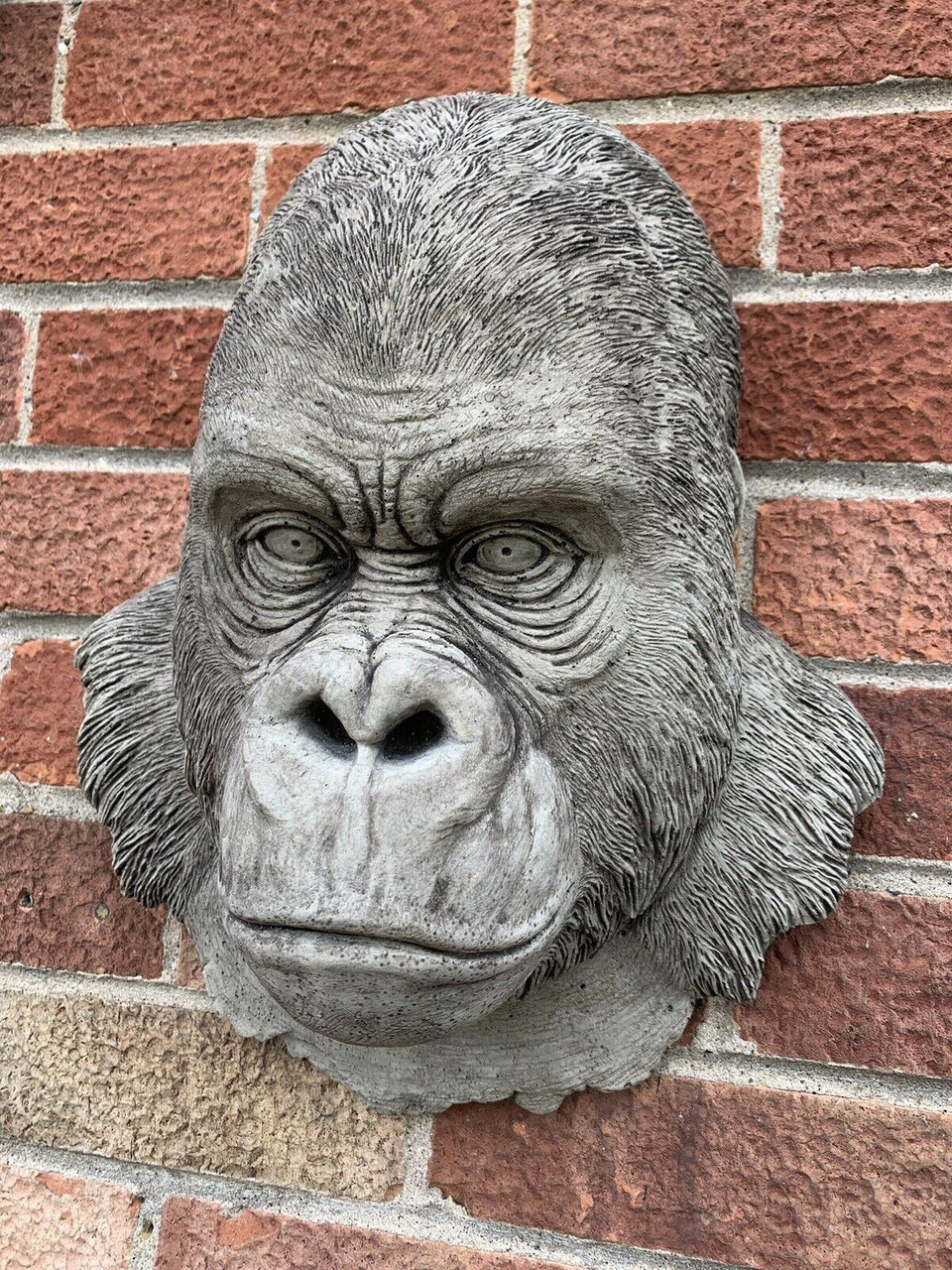 STONE GARDEN LARGE NATURAL DETAILED GORILLA HEAD WALL HANGING PLAQUE ORNAMENT