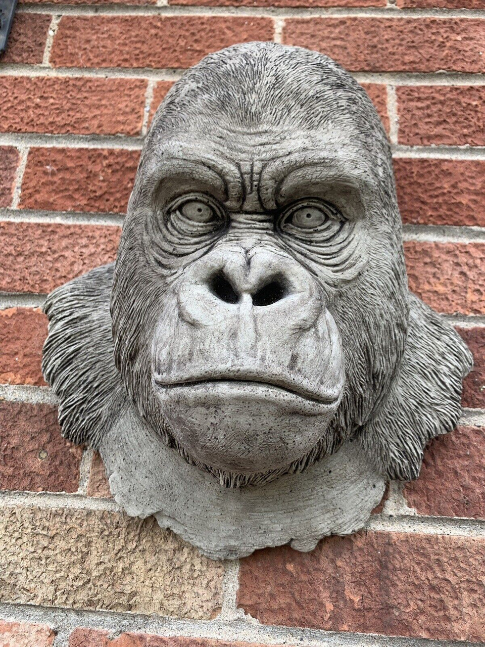 STONE GARDEN LARGE NATURAL DETAILED GORILLA HEAD WALL HANGING PLAQUE ORNAMENT