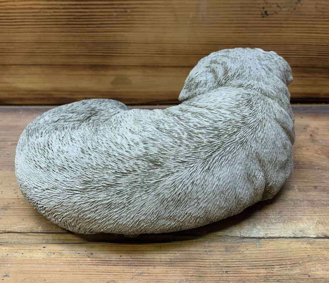 STONE GARDEN CUTE LAYING SLEEPING PUG ORNAMENT STATUE