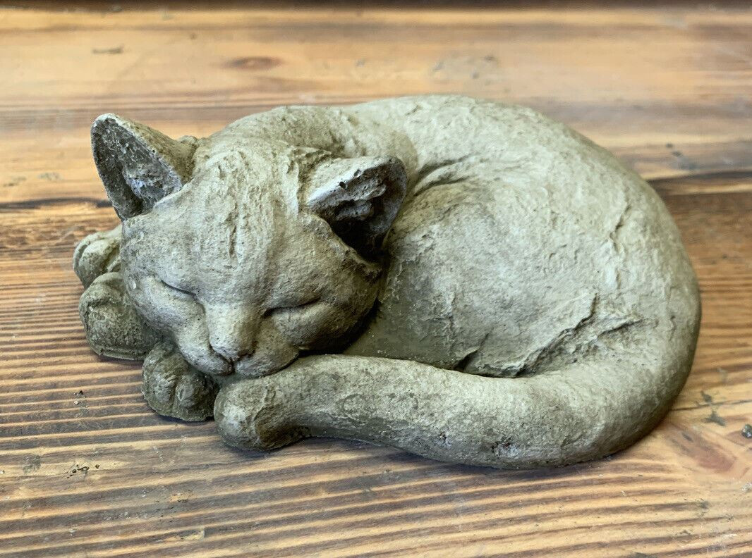 STONE GARDEN LAYING SLEEPING CAT KITTEN MEMORIAL STATUE ORNAMENT