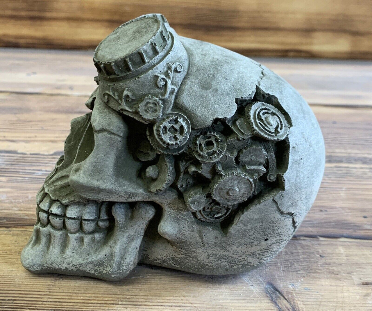 STONE GARDEN STEAM PUNK SKULL GOTHIC HUMAN HEAD ORNAMENT STATUE