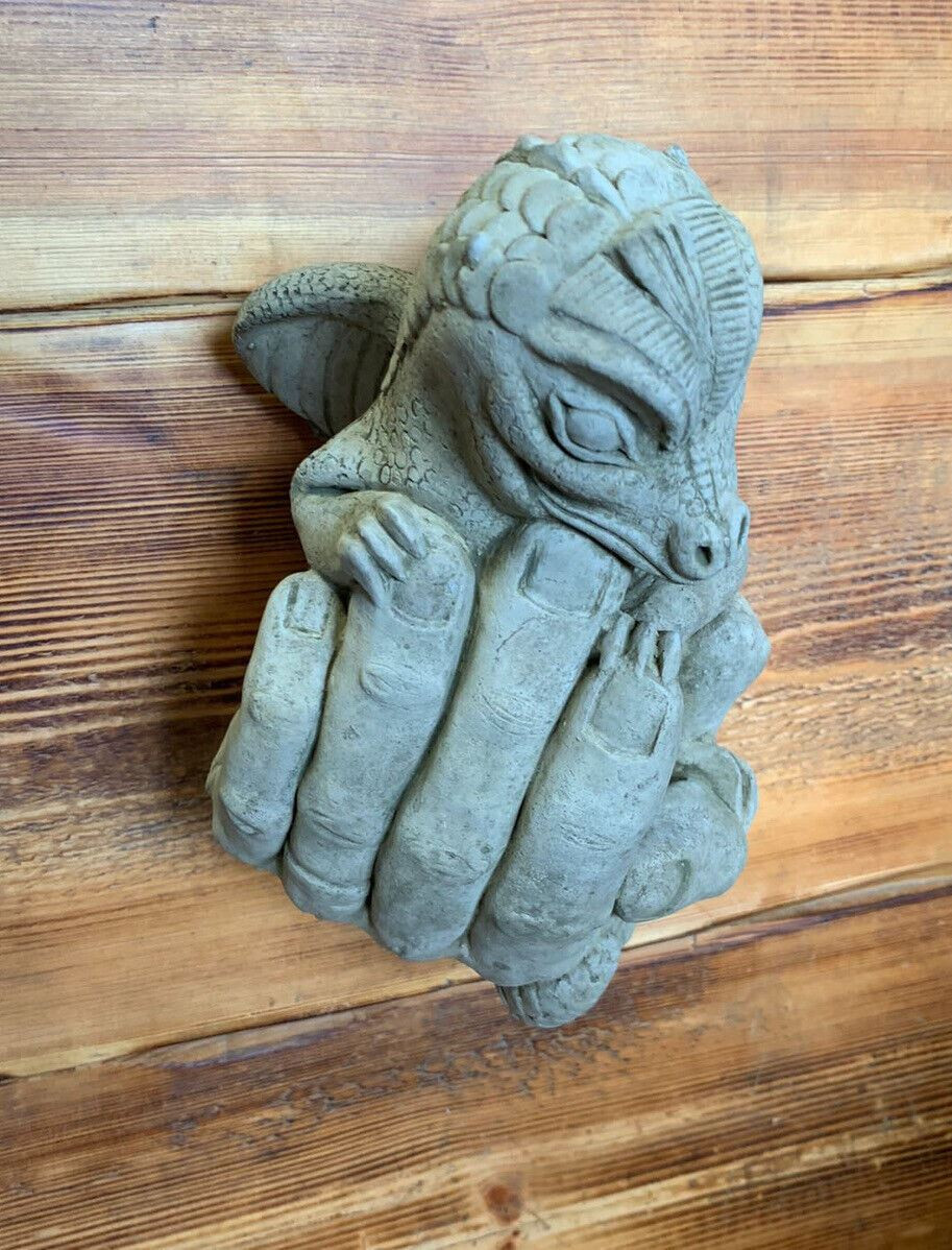 STONE GARDEN BABY DRAGON IN HAND WALL PLAQUE HANGING CONCRETE ORNAMENT