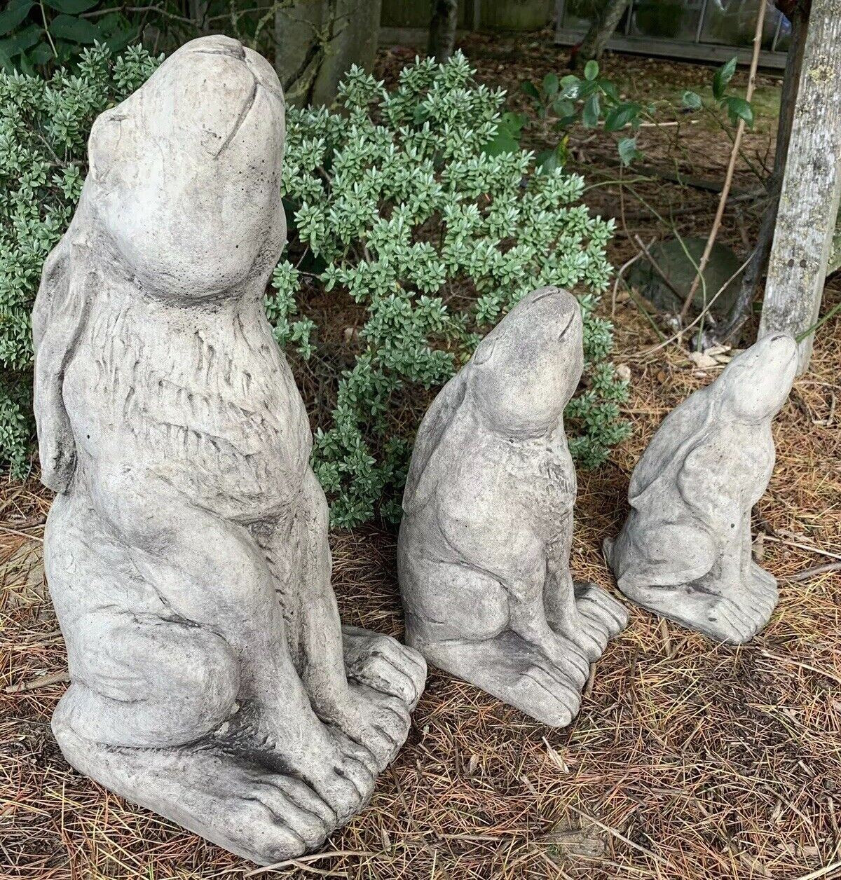 STONE GARDEN FAMILY FULL SET OF RUSTIC MOON GAZING HARE ORNAMENTS