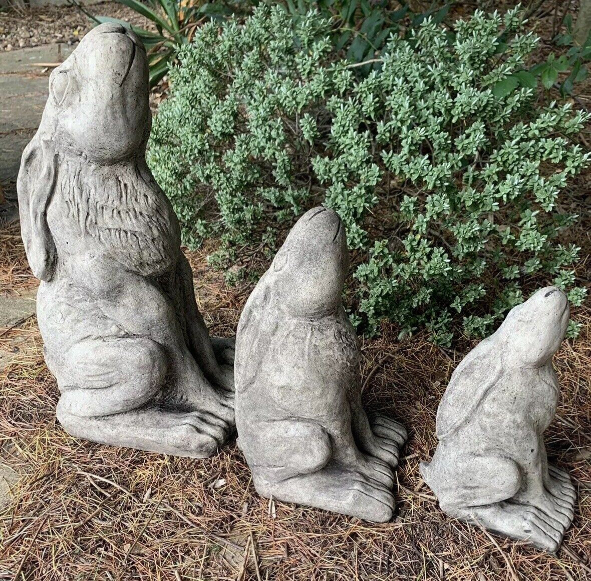 STONE GARDEN FAMILY FULL SET OF RUSTIC MOON GAZING HARE ORNAMENTS