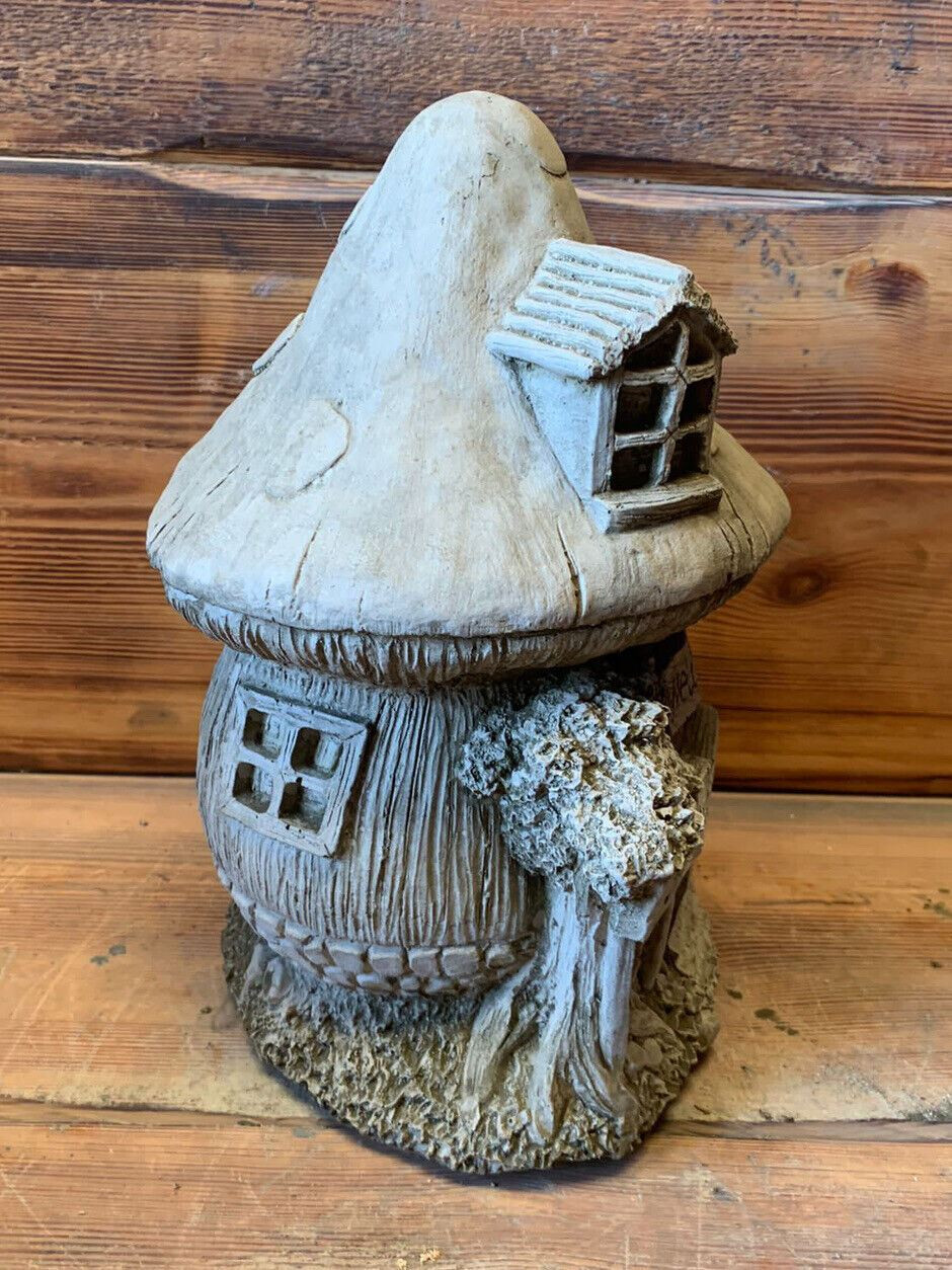 STONE GARDEN MUSHROOM FAIRY LEAF HOUSE ORNAMENT GIFT