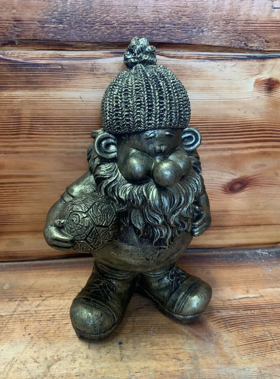 STONE GARDEN GOLD BRONZED GNOME FOOTBALLER FOOTBALL PLAYER STATUE WILF ORNAMENT