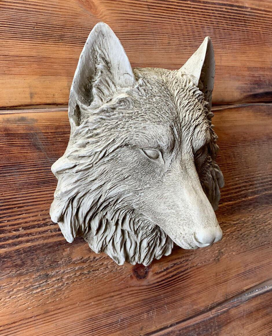 STONE GARDEN SMALL NATURAL DETAILED WOLF HEAD WALL HANGING PLAQUE ORNAMENT