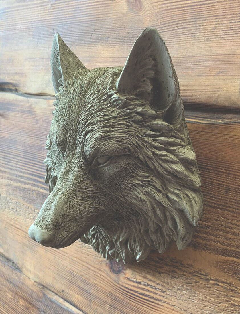 STONE GARDEN SMALL NATURAL DETAILED WOLF HEAD WALL HANGING PLAQUE ORNAMENT