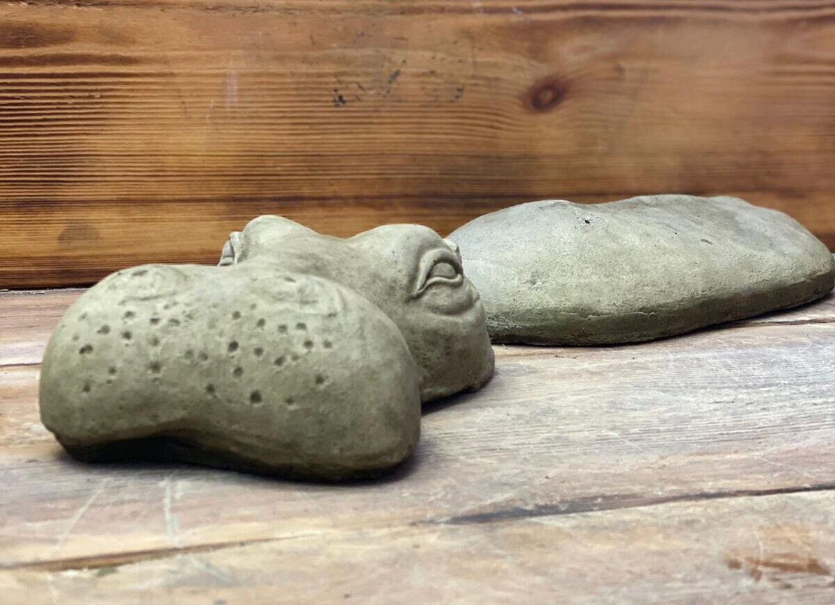 STONE GARDEN 2 PIECE LAYING SUBMERGED HIPPO STATUE ORNAMENT