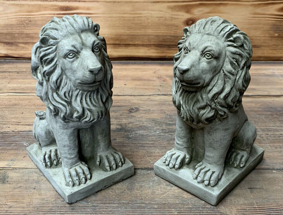 STONE GARDEN PAIR OF SMALL PROUD LION ORNAMENTS