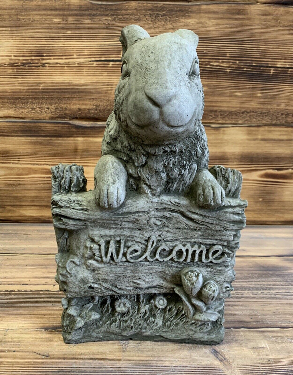 STONE GARDEN WELCOME RABBIT ON GATE STATUE ORNAMENT