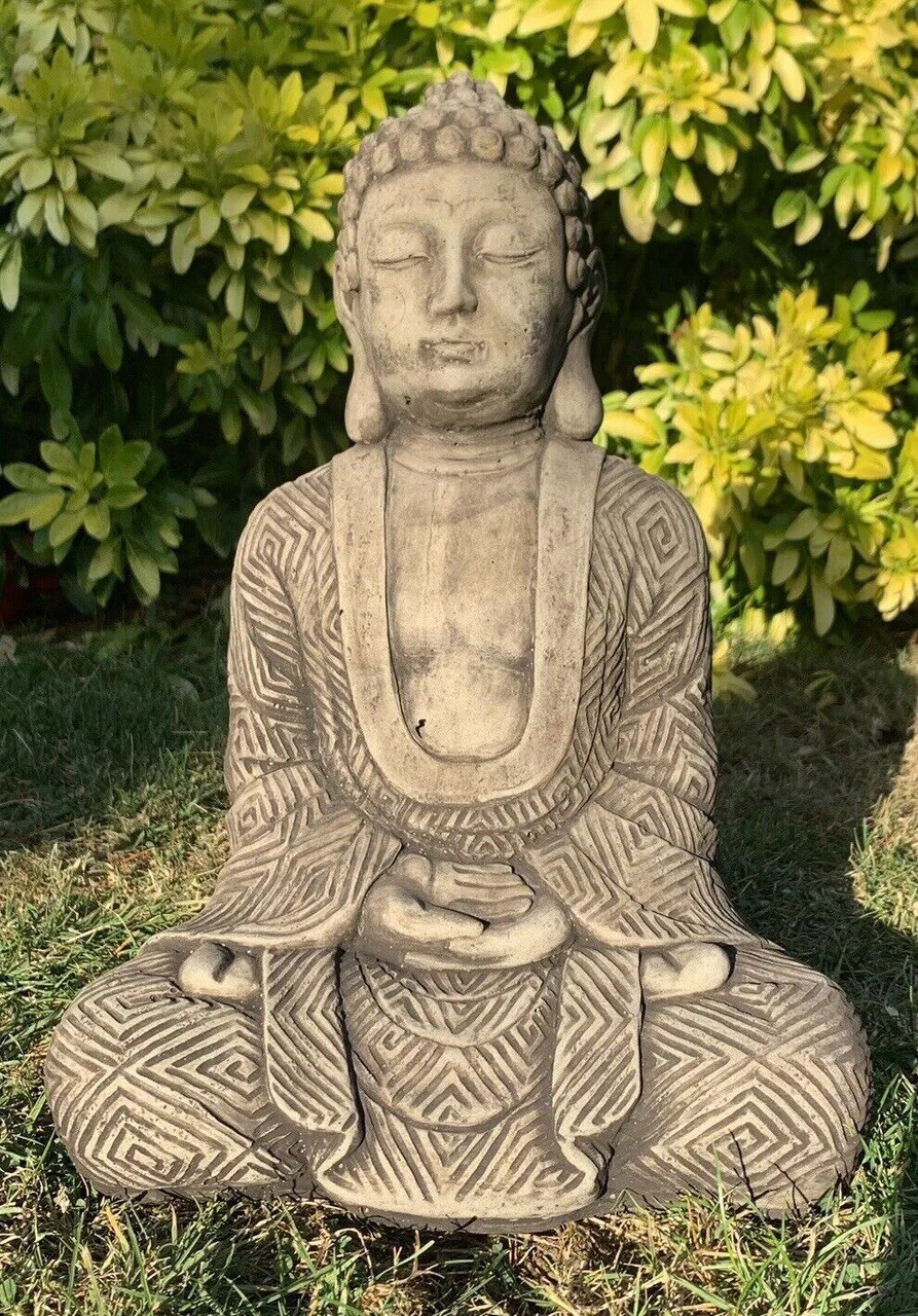 STONE GARDEN LARGE MAZE ROBE BUDDHA NATURAL GIFT  CONCRETE ORNAMENT