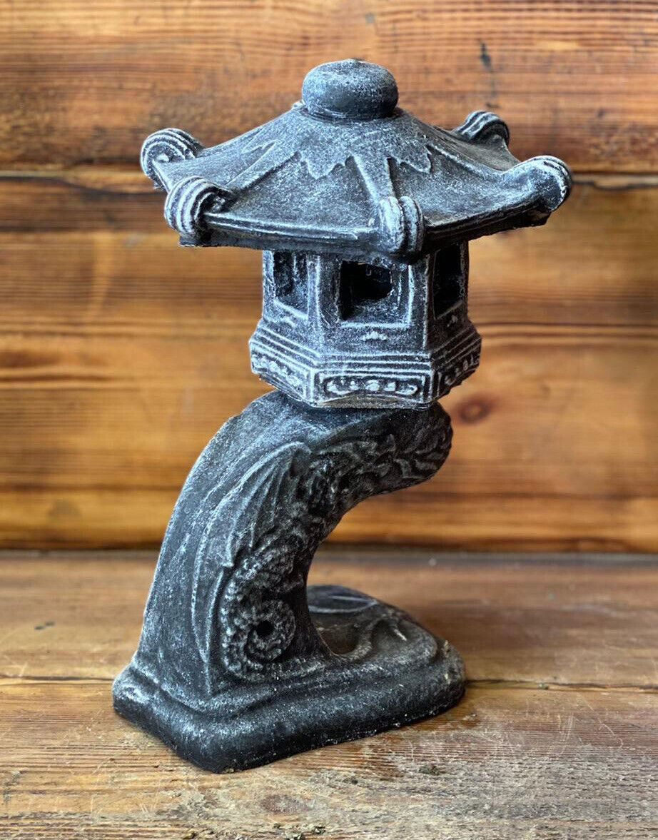 STONE GARDEN DETAILED SMALL JAPANESE PAGODA HAND CAST  STONE ORNAMENT GIFT