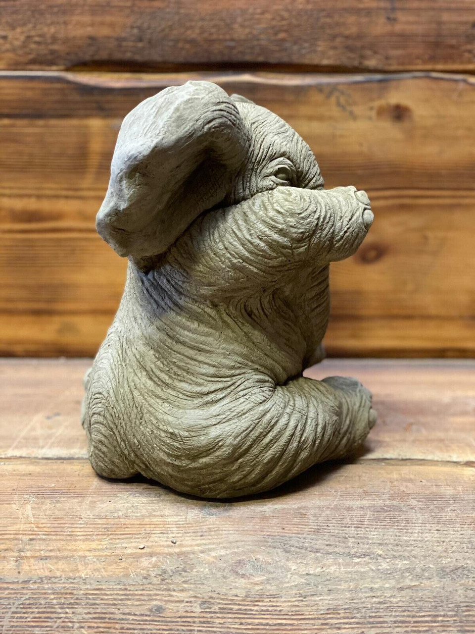 STONE GARDEN CUTE SHY SITTING BABY ELEPHANT GIFT  STATUE ORNAMENT