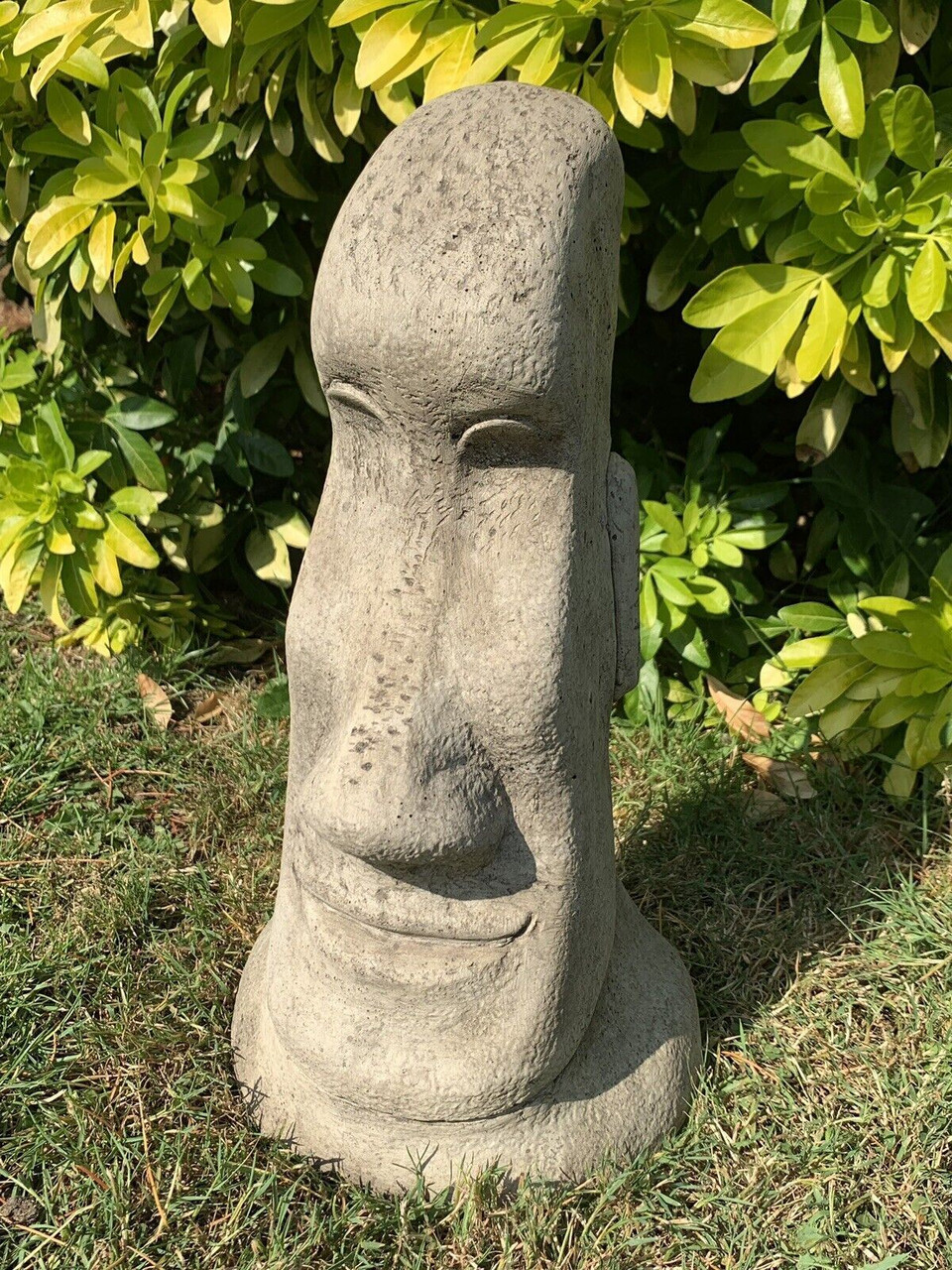 STONE GARDEN EASTER ISLAND HEAD / MOAI / TIKI  CONCRETE ORNAMENT