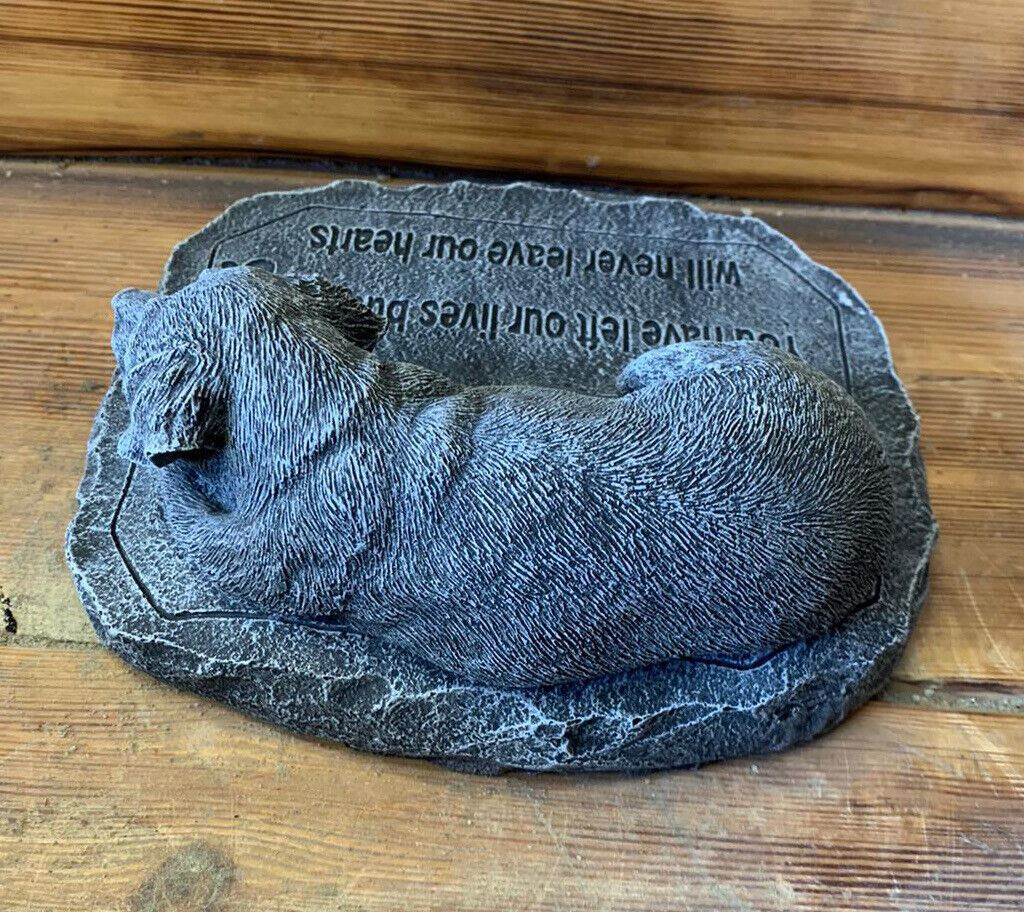 STONE GARDEN MEMORIAL DOG WITH VERSE  STATUE ORNAMENT