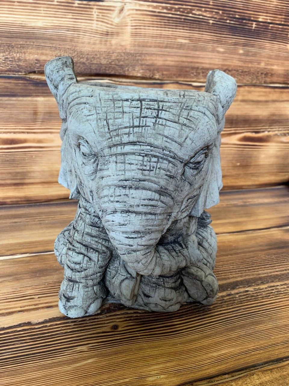 STONE GARDEN ELEPHANT PLANTER PLANT POT FLOWER POT HAND  CAST ORNAMENT